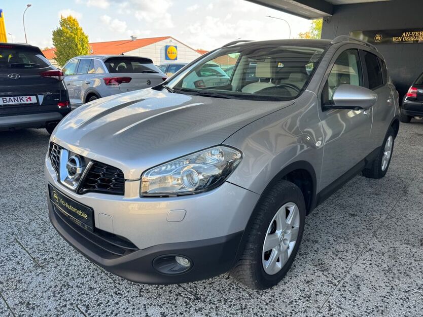 Nissan Qashqai 71.500 km 10.750 € lübeck 23556
