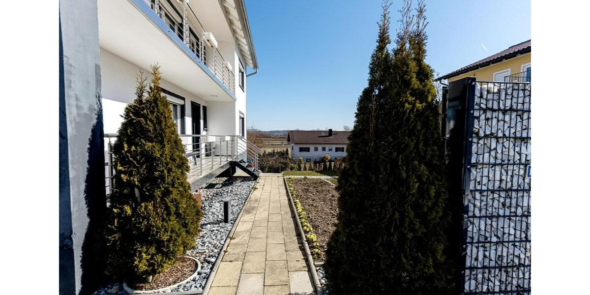 Dachgeschoßwohnung Osterhofen - 2.5 Zimmer, 70 m&sup2;, 727&euro; | Angebot:24867788