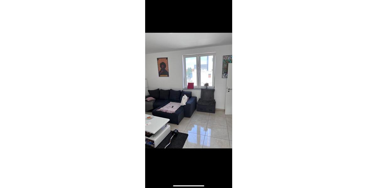 Etagenwohnung Gießen - 3 Zimmer, 70 m&sup2;, 990&euro; | Angebot:26396315