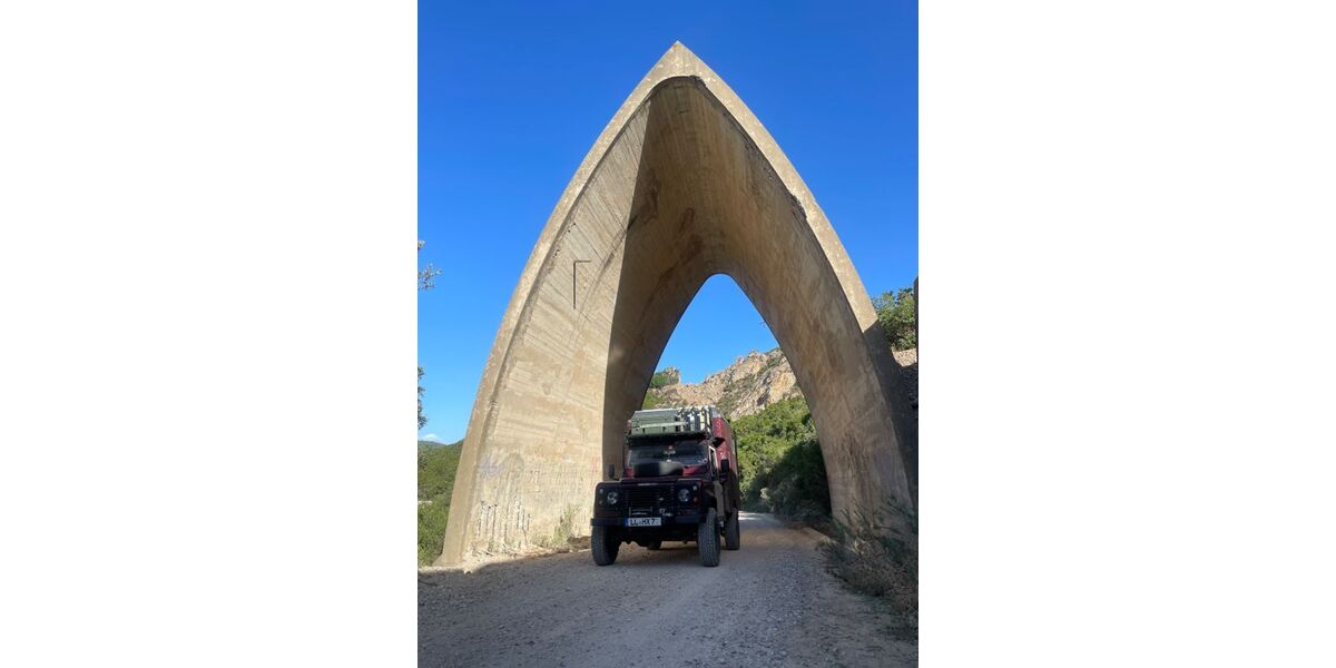 Land Rover Defender 97.000 km 41.000 &euro; Kaufering 86916