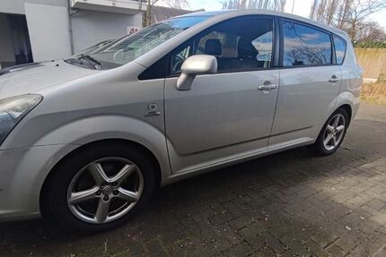 Toyota Verso 280.000 km 3.800 &euro; Moers 47443