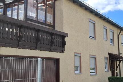 Zweifamilienhaus mit ausgebautem Dachgeschoss zimmer