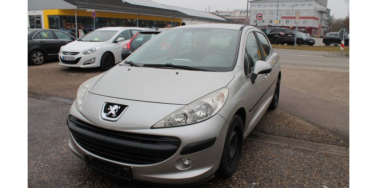 Peugeot 207 187.000 km 1.999 &euro; Tegernheim Bei Regensburg 93105