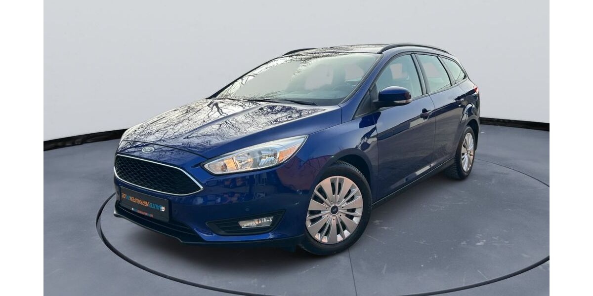 Ford Focus 113.700 km 7.490 &euro; Ebersbach 73061