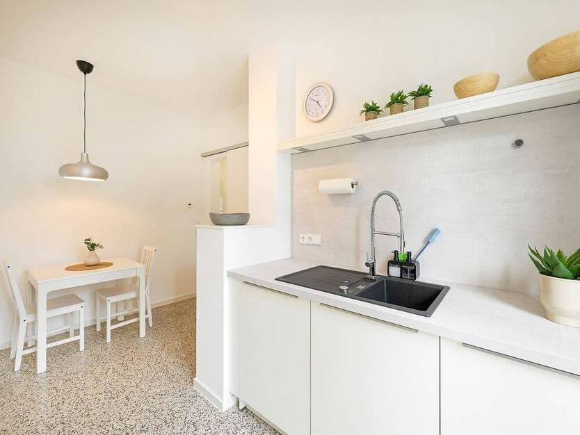 2 Zimmer Wohnung mit Balkon