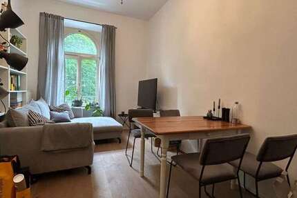Wohnung zum Mieten in Augsburg 490 € 39.62 m²