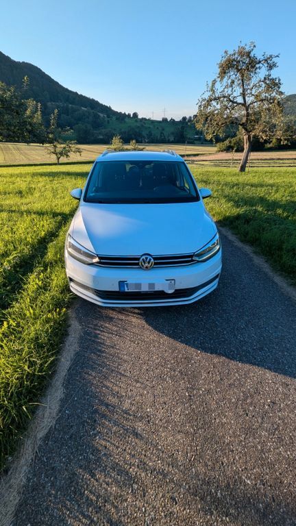 VW Touran 235.000 km 13.499 € Mössingen 72116