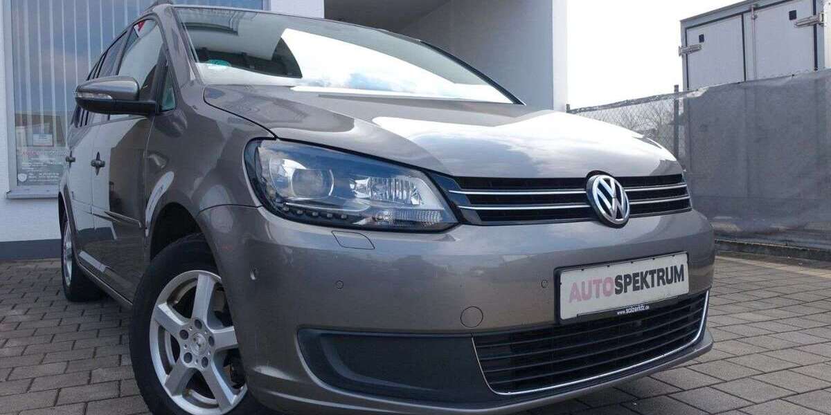 VW Touran 199.000 km 4.700 &euro; Königsbrunn 86343