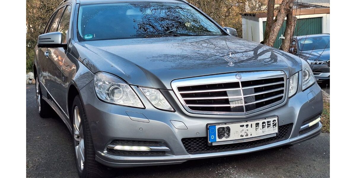 Mercedes-Benz E 250 228.800 km 8.888 &euro; Rödental 96472