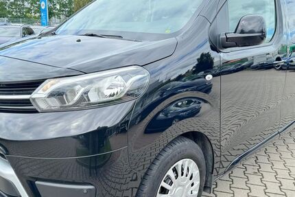Toyota Proace (Verso) 309.659 km 14.490 &euro; Nabburg 92507