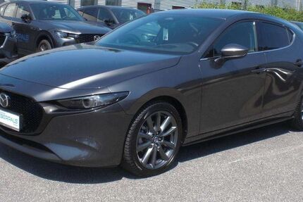 Mazda 3 16.800 km 23.590 &euro; Coburg 96450