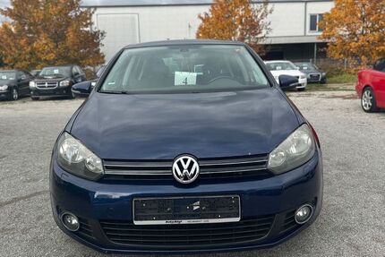 VW Golf 211.530 km 4.500 € Augsburg 86167