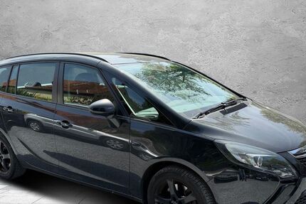 Opel Zafira 199.000 km 3.499 &euro; Detmold 32758