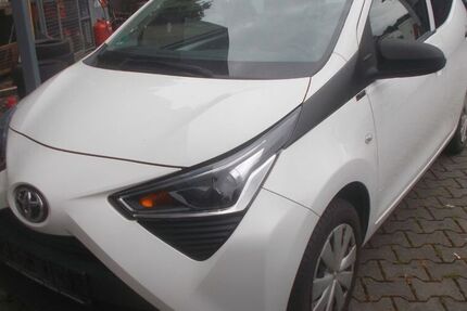 Toyota Aygo (X)