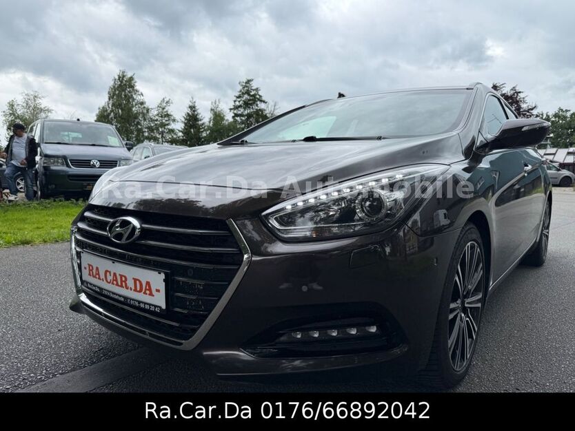Hyundai i40 214.940 km 8.300 € Buxtehude 21614