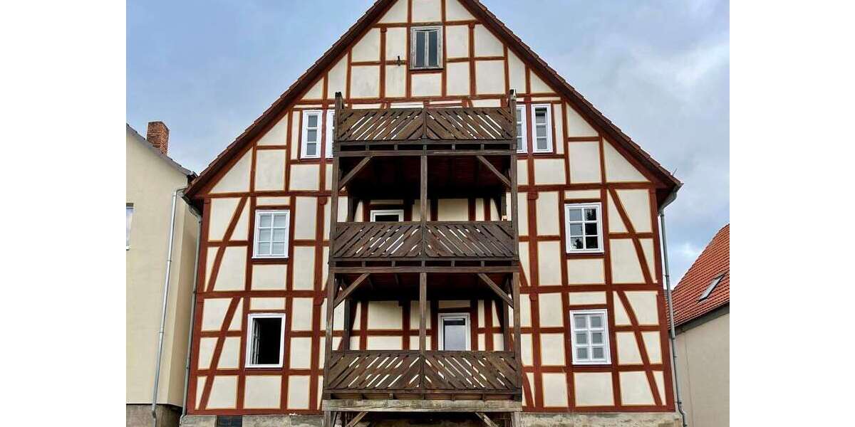 Einfamilienhaus Naumburg - 16 Zimmer, 438 m&sup2;, 449.000&euro; | Angebot:26434980