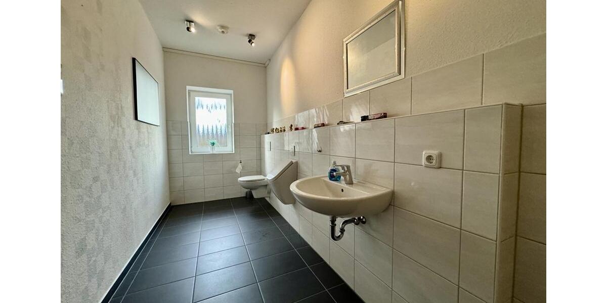 Attraktive Gewerbeeinheit im Zentrum von Brunsbüttel! zimmer