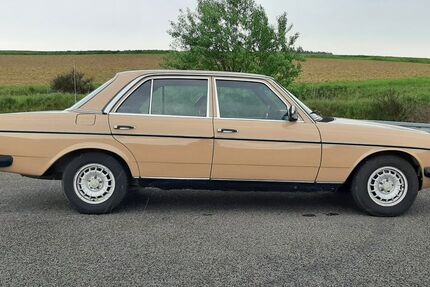 Mercedes-Benz 300 205.000 km 9.900 &euro; Bad Gottleuba-Berggießhübel 01816