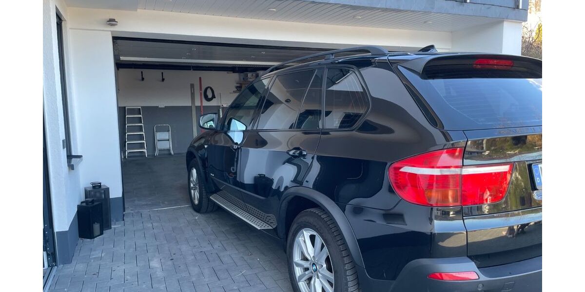 BMW X5 253.000 km 13.250 &euro; Meschede 59872