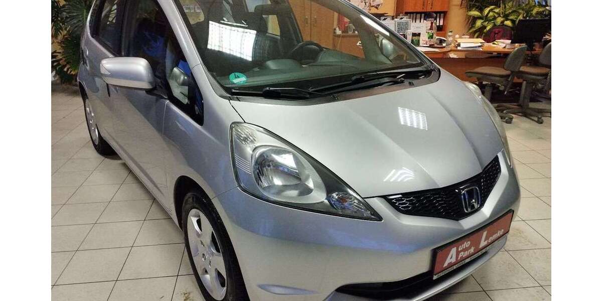 Honda Jazz 65.511 km 7.499 &euro; Leipzig 04209