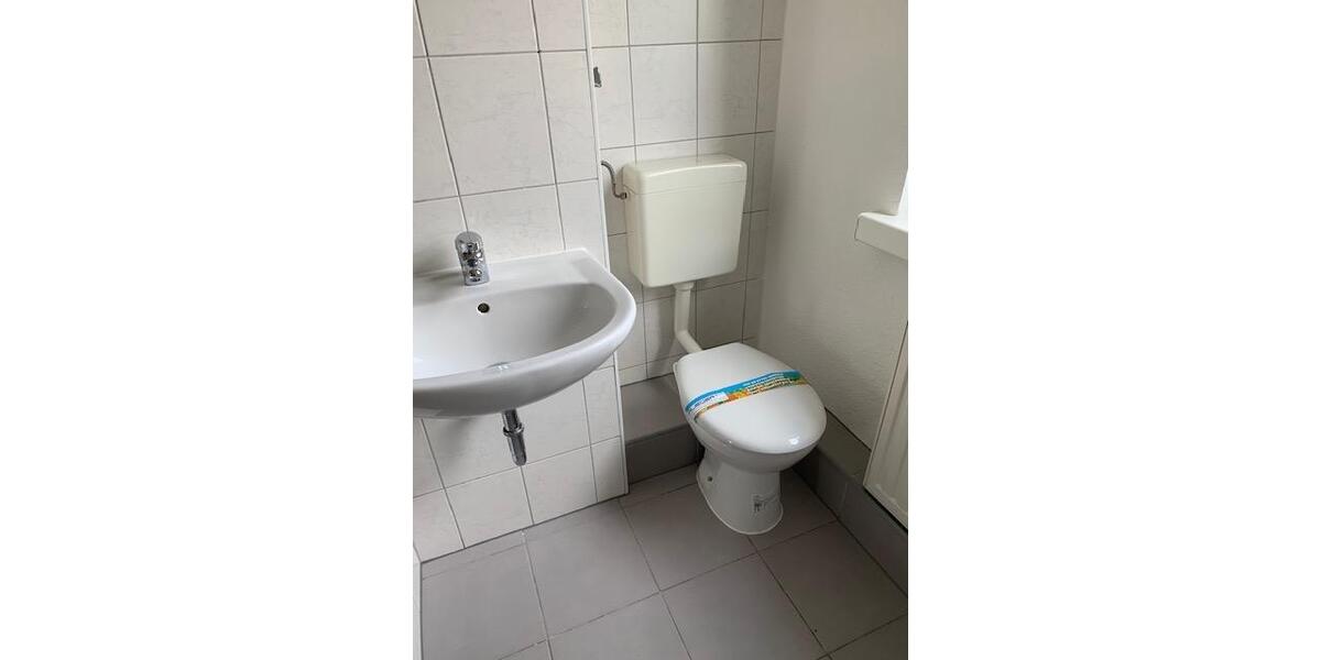 Etagenwohnung Greußen - 2 Zimmer, 50 m&sup2;, 310&euro; | Angebot:26085939