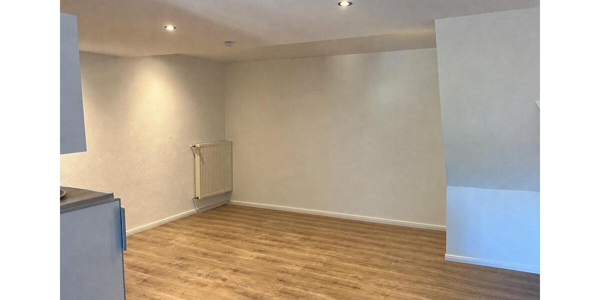Etagenwohnung Brake (Unterweser) - 2 Zimmer, 65 m&sup2;, 915&euro; | Angebot:26412726