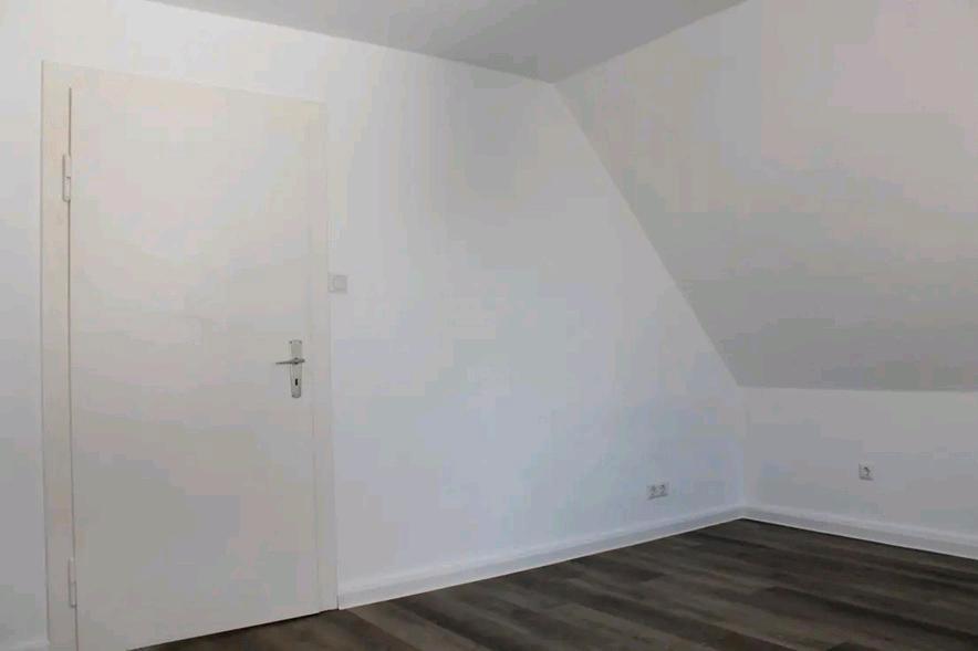 Dachgeschoßwohnung Friedrichsdorf - 1 Zimmer, 59 m&sup2;, 770&euro; | Angebot:26169513
