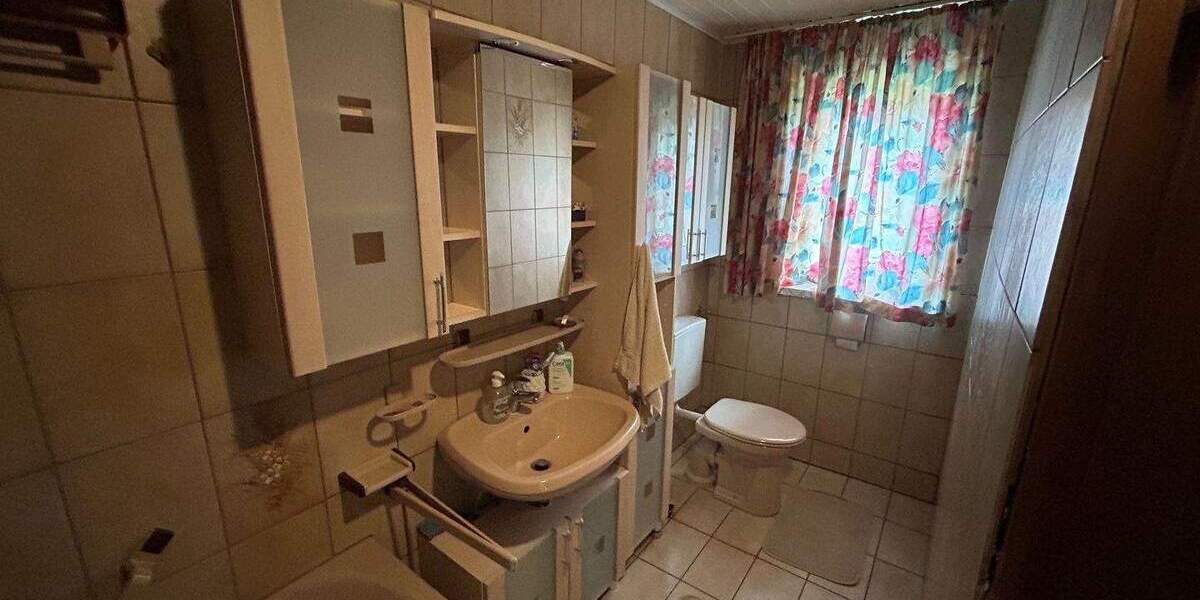 Einfamilienhaus Osterhofen Tabertshausen - 6 Zimmer, 201 m&sup2;, 335.000&euro; | Angebot:25781725