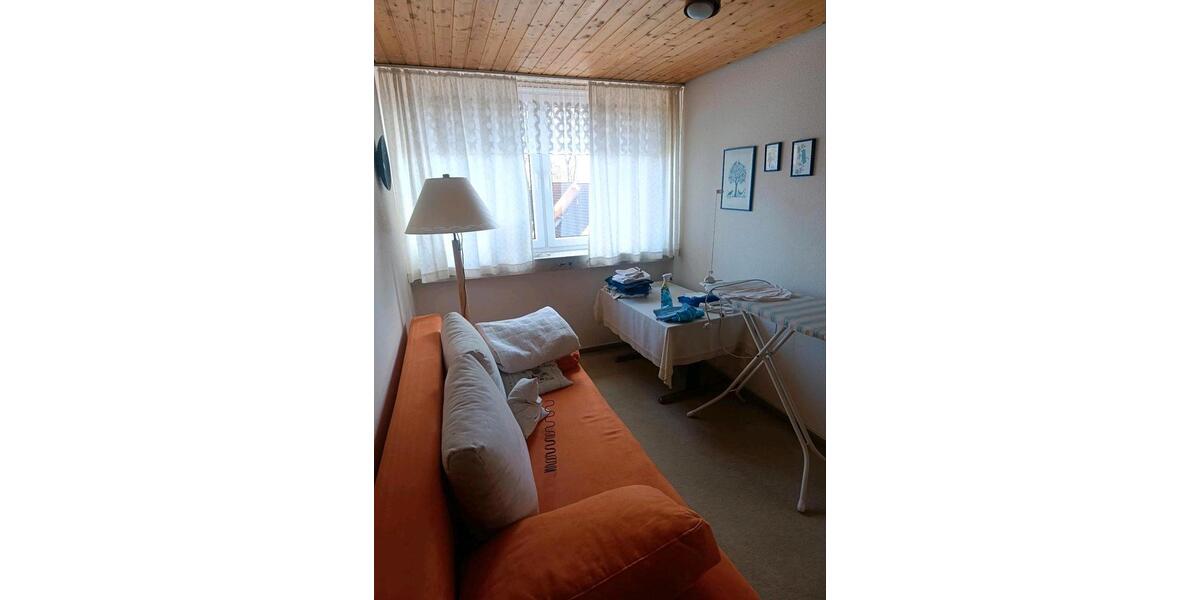 Dachgeschoßwohnung Höxter - 5 Zimmer, 106 m&sup2;, 135.000&euro; | Angebot:25953591