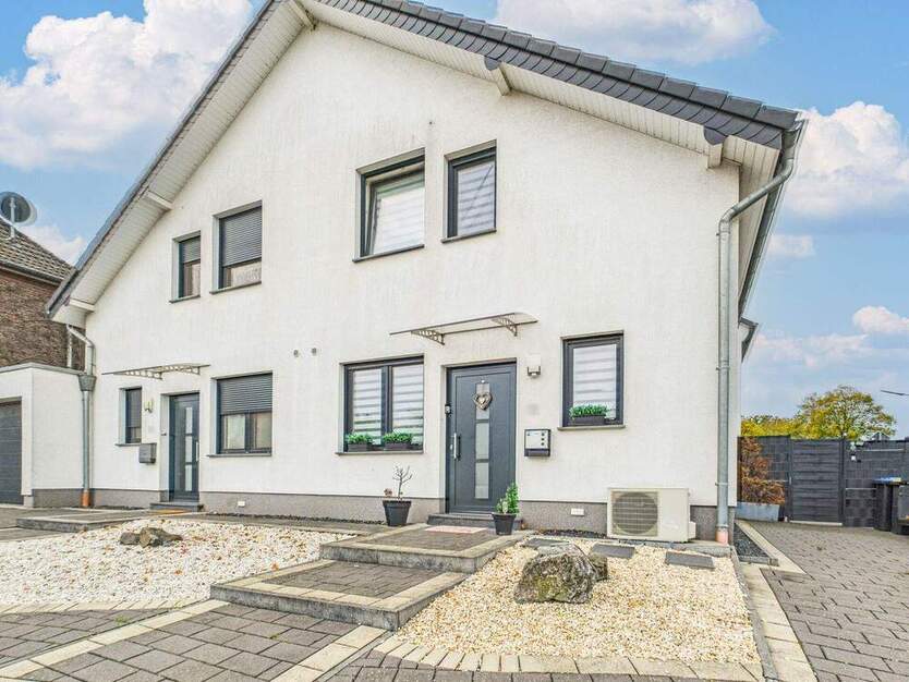 Moderne Doppelhaushälfte mit Terrasse in ruhiger Lage in Heinsberg - Waldenrath! 3 zimmer