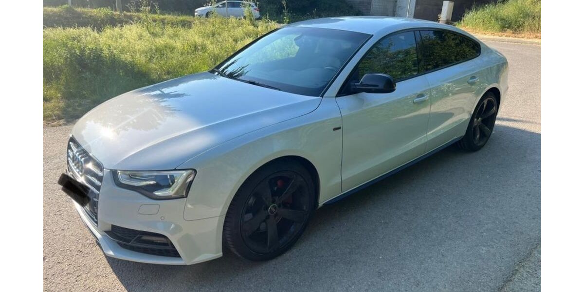 Audi A5 210.000 km 12.500 &euro; Korntal-Münchingen 70825