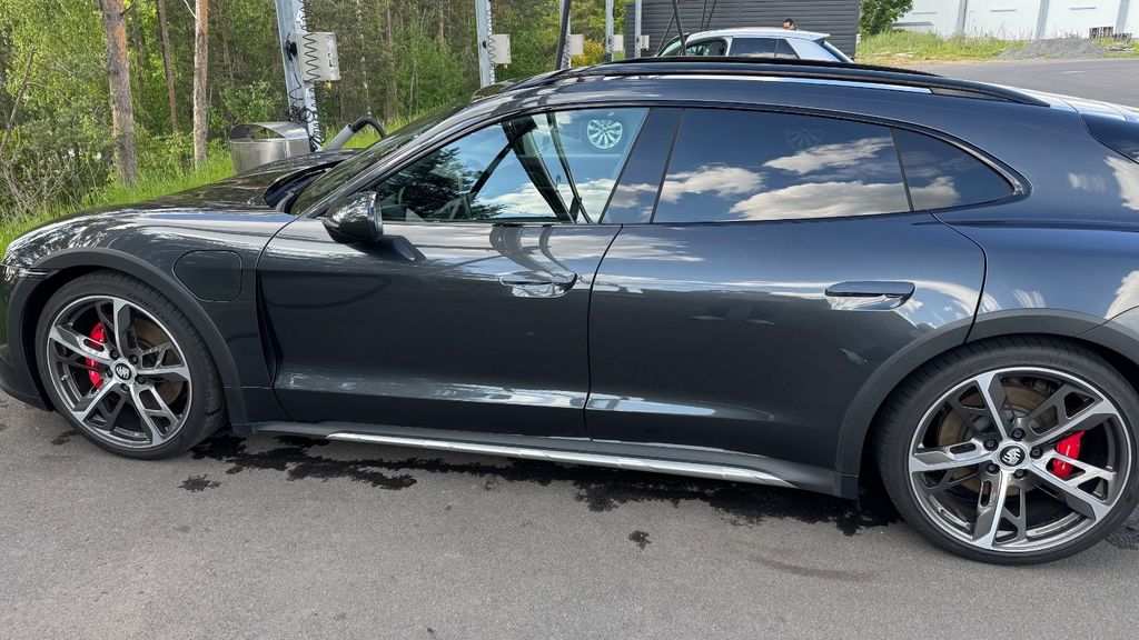 Porsche Taycan 96.000 km 58.900 &euro; Mömbris 63776