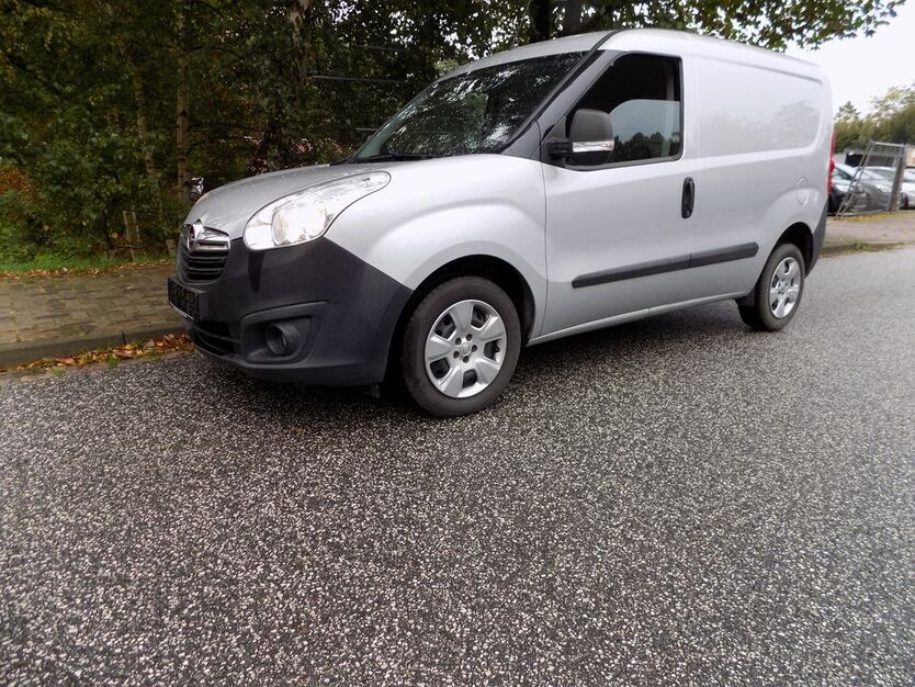 Opel Combo 103.668 km 8.300 € Hohenwestedt 24594