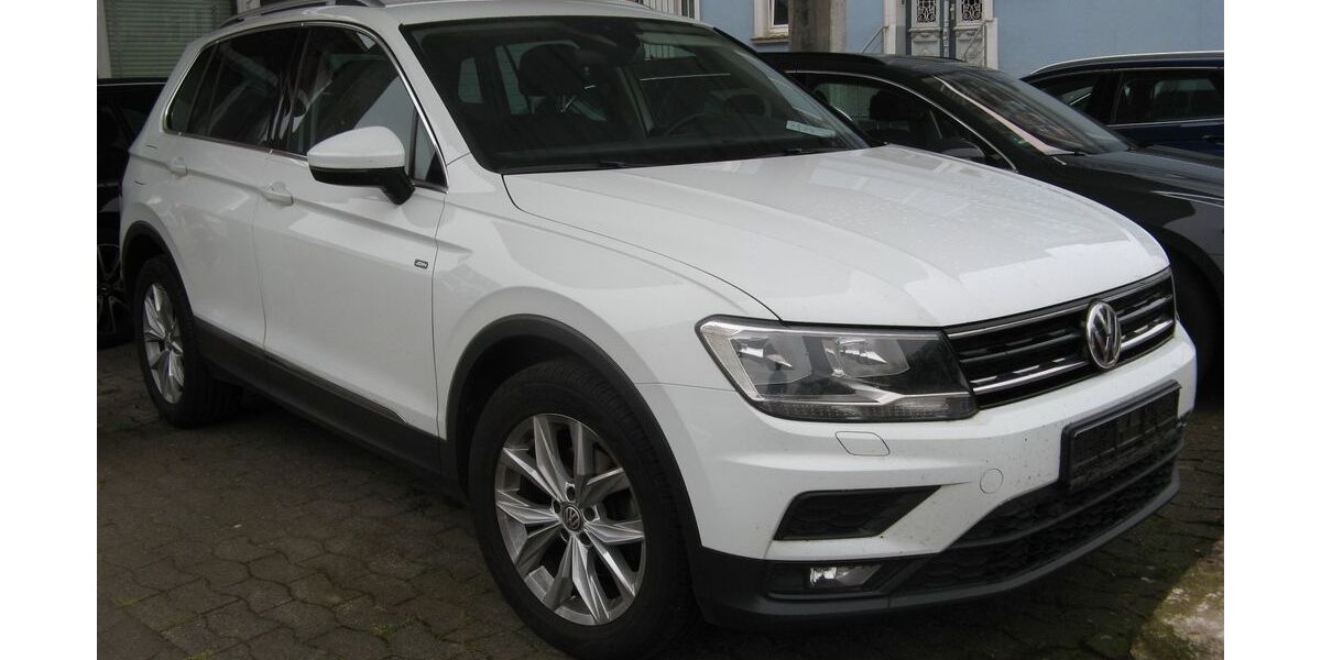 VW Tiguan 207.000 km 18.400 &euro; Bielefeld 33613