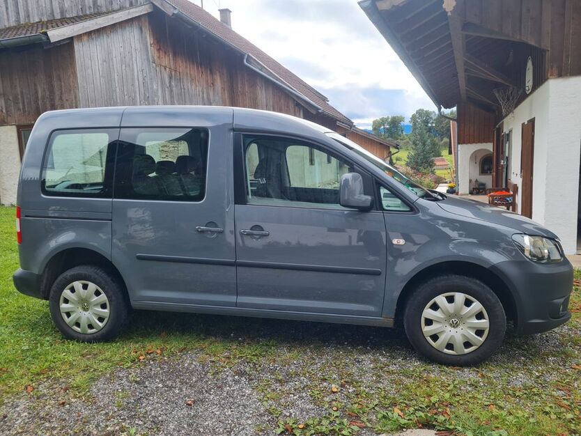 VW Caddy 201.520 km 6.300 € Spatzenhausen 82447