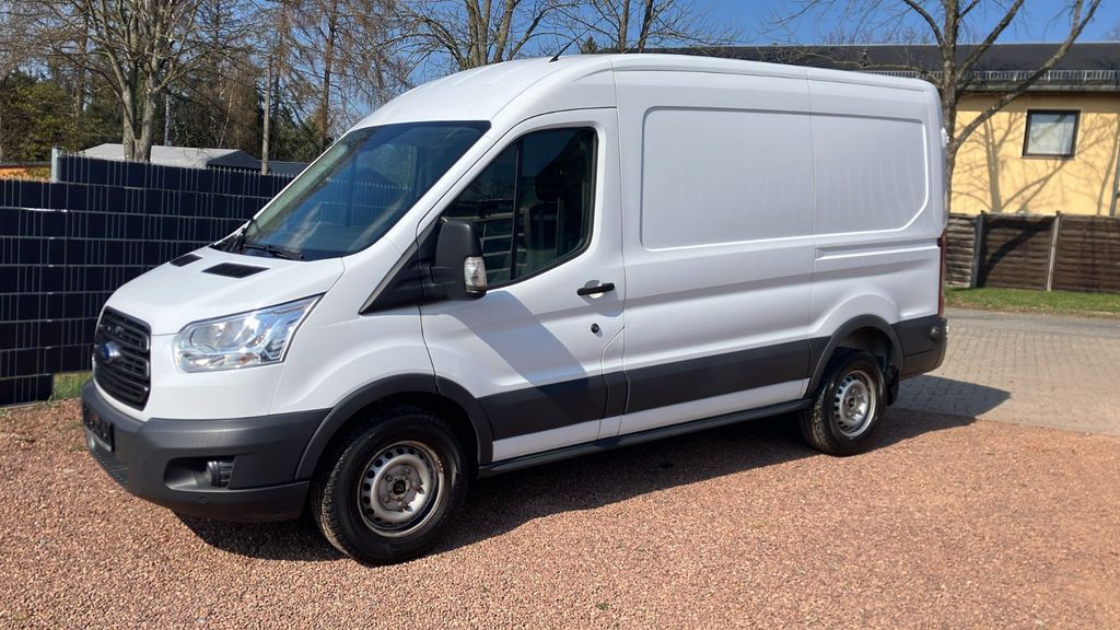 Ford Transit 159.500 km 9.990 &euro; Chemnitz 09122