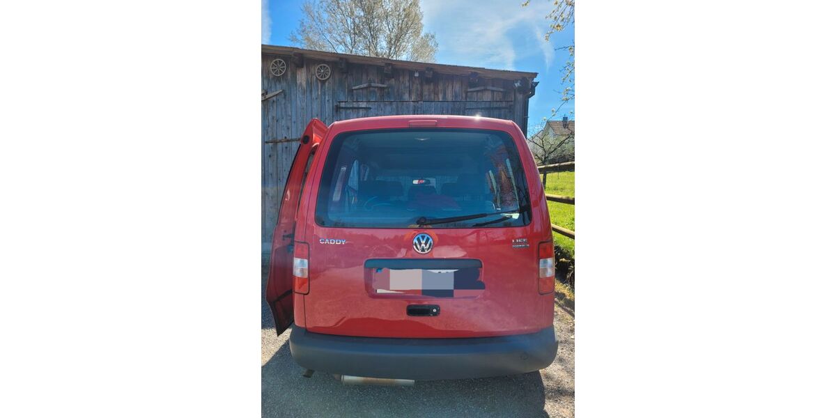 VW Caddy 248.000 km 4.900 &euro; Straubenhardt 75334