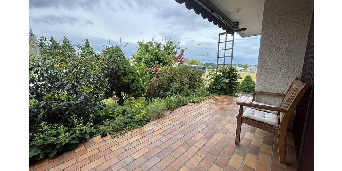 Mehrfamilienhaus, Wohnhaus Pfreimd - 7 Zimmer, 200 m&sup2;, 398.000&euro; | Angebot:25731600