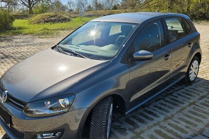 VW Polo 57.000 km 6.300 € Stuttgart 70176
