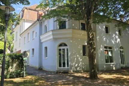 Café, Spielecke, Bistro, Restaurant sowie Läden mit Ambiente in 97688 Bad Kissingen (ID 2917) 2 zimmer