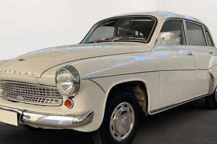Wartburg 312 55.500 km 28.850 &euro; Cottbus 03042