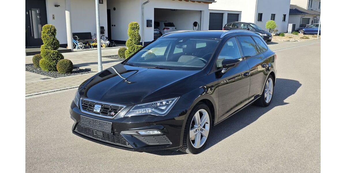 Seat Leon 102.000 km 14.980 &euro; Nassenfels 85128