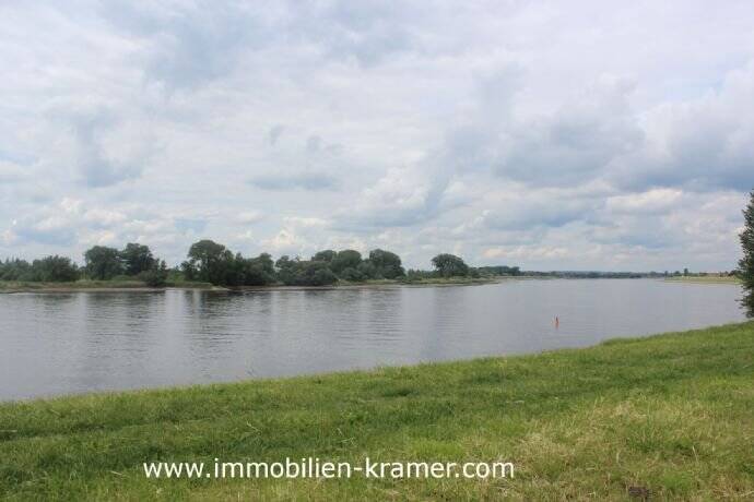 Gepflegte Haushälfte mit individuellem Grundriss in Elbnähe 4 zimmer