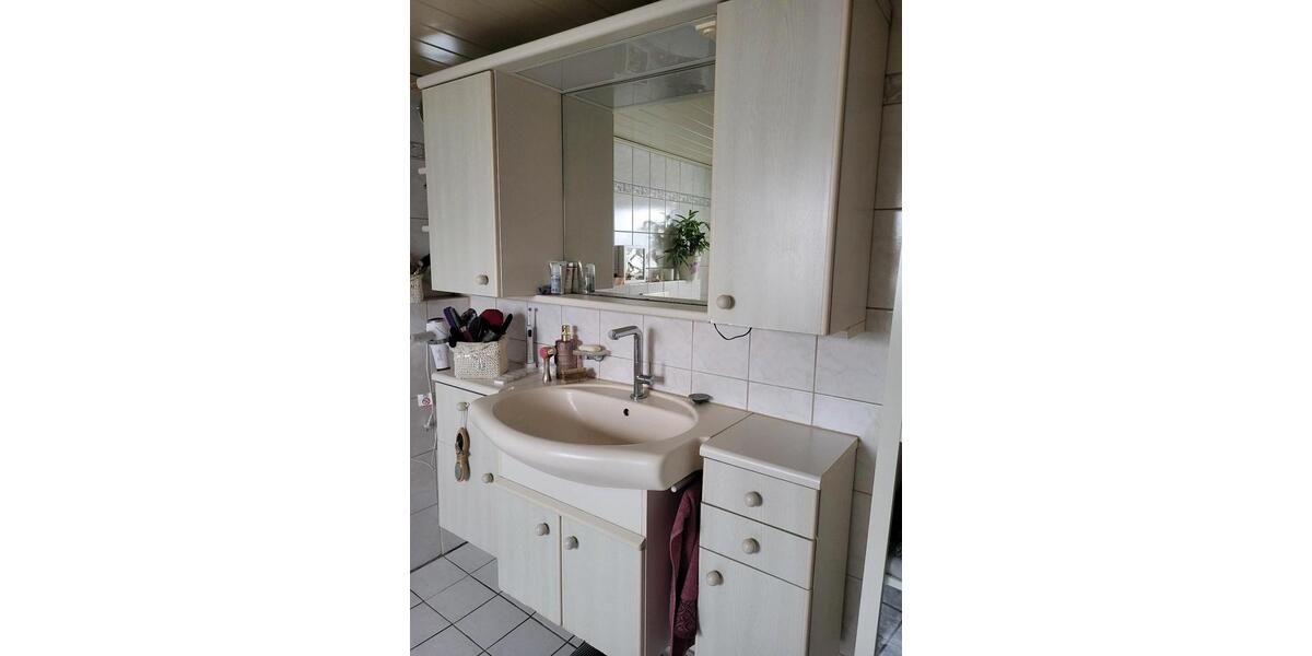 Etagenwohnung Pohlheim - 1 Zimmer, 18 m&sup2;, 350&euro; | Angebot:26475630