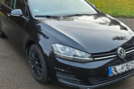 VW Golf 159.000 km 9.190 &euro; Straßberg 72479