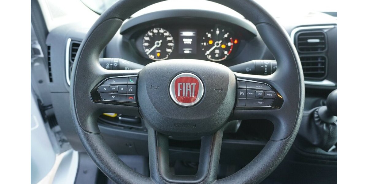 Fiat Ducato Kombi L1H1 140 / 9-Sitzer / Klima hinten 60.032 km 27.965 &euro; Münchenbernsdorf 07589