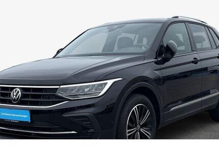 VW Tiguan 63.365 km 24.990 &euro; Heide 25746