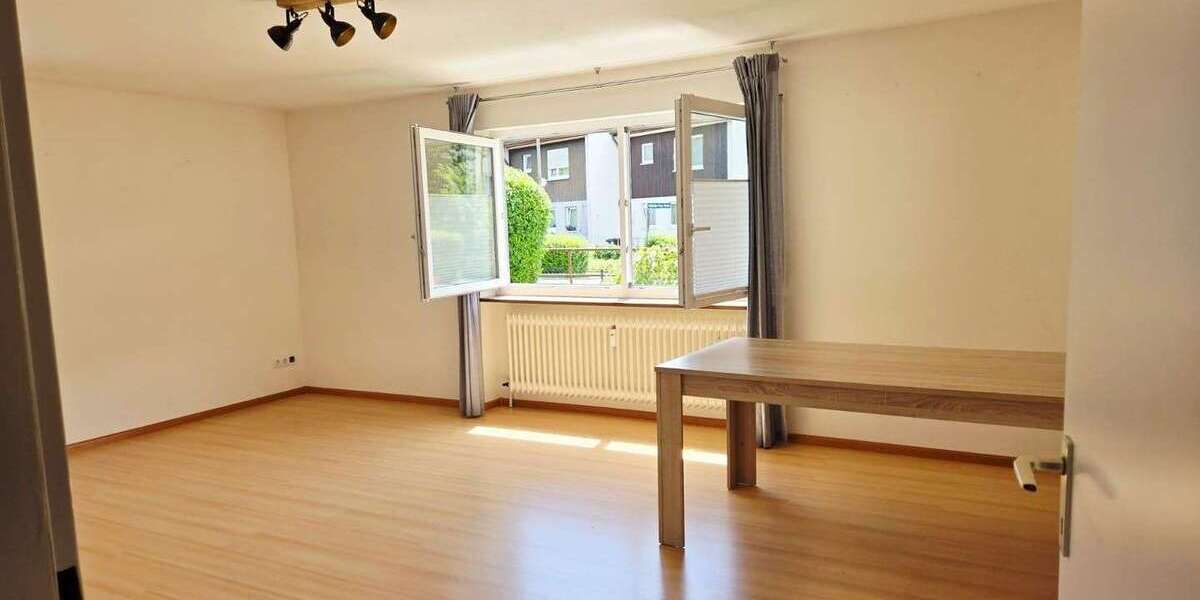 Etagenwohnung Schopfheim - 2 Zimmer, 57 m&sup2;, 814&euro; | Angebot:26333695