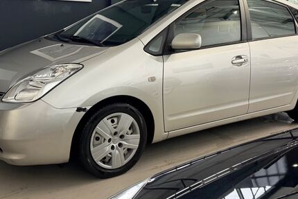 Toyota Prius 176.000 km 5.999 &euro; Schwerte 58239