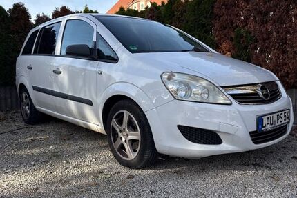 Opel Zafira 136.000 km 2.990 € Schwaig 90571